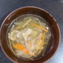 生姜でポカポカ！　根野菜スープ